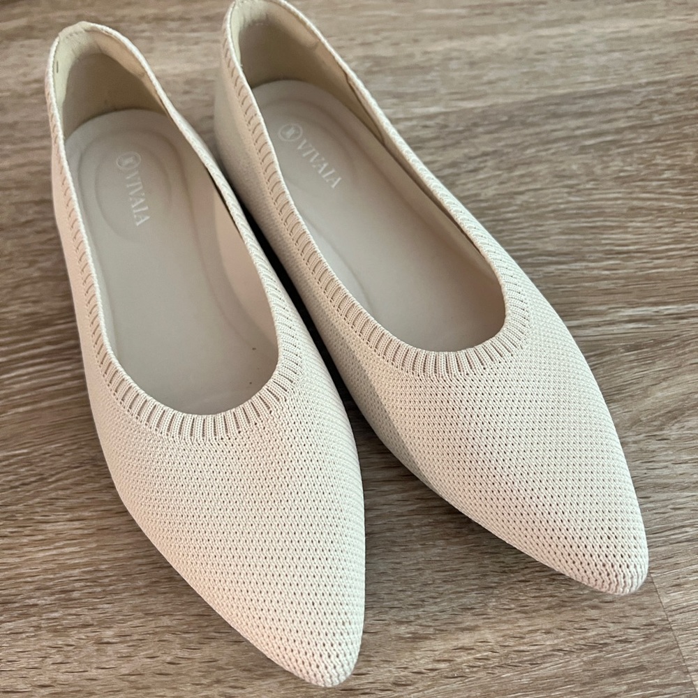 Pointed Tow Ballet Flat